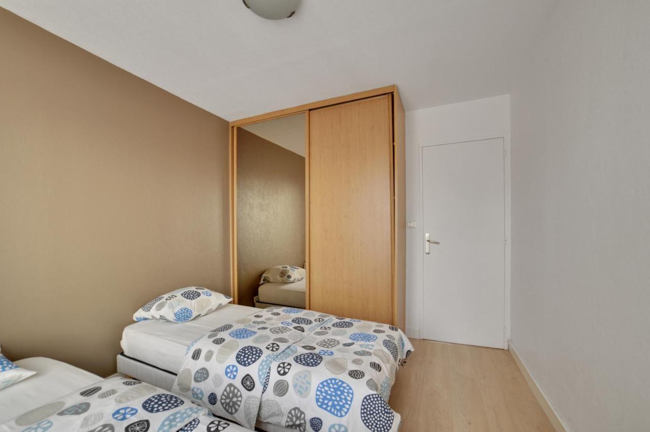 Chic Apart With Parking Apartamento Saint-Denis-en-Margeride Exterior foto